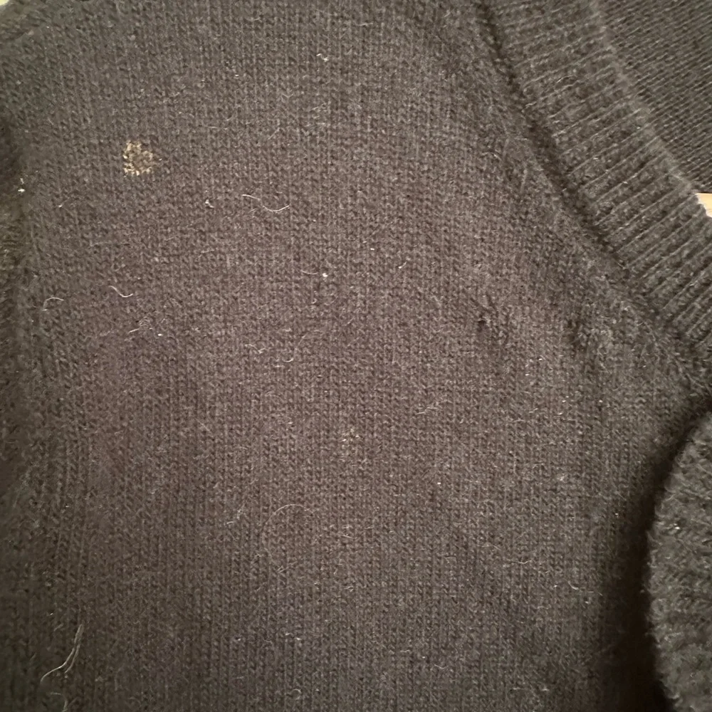 Oscar de la Renta Knit Sweater, kids size 5 - Picture 6 of 6